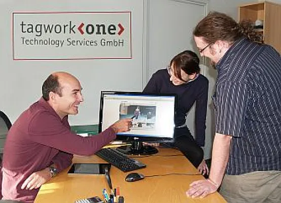 Bild: tagwork-one GmbH spendet zu Gunsten der Aktion 100.000 Programmierleistungen im Wert von 7 Personentagen