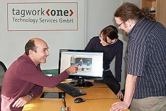 Bild: tagwork-one GmbH spendet zu Gunsten der Aktion 100.000 Programmierleistungen im Wert von 7 Personentagen