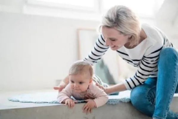 Studie zu Impfschutz vor Meningokokken-Erkrankungen zeigt: Große Wissenslücken und Unsicherheiten bei Eltern Bild: Studie zu Impfschutz vor Meningokokken-Erkrankungen zeigt: Große Wissenslücken und Unsicherheiten bei Eltern