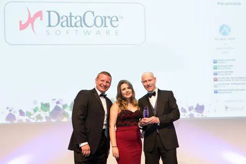 Bild: DataCore erhält Auszeichnung für das Software-Defined Storage-Produkt des Jahres