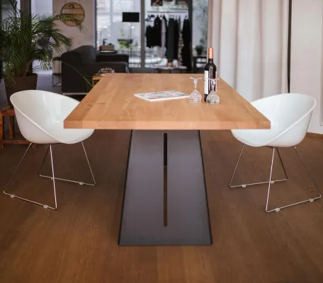 RAUBERG – Nachhaltige Designer Massivholztische nach Maß online konfigurieren – MADE IN GERMANY Bild: RAUBERG – Nachhaltige Designer Massivholztische nach Maß online konfigurieren – MADE IN GERMANY