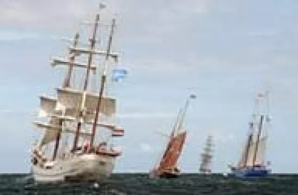 Bild: Mitsegeln zur Hanse Sail Rostock 2009
