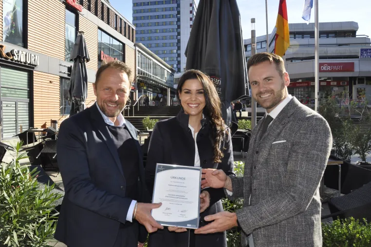 Stadtverwaltung Leverkusen glänzt als Gesunder Arbeitgeber Bild: Stadtverwaltung Leverkusen glänzt als Gesunder Arbeitgeber