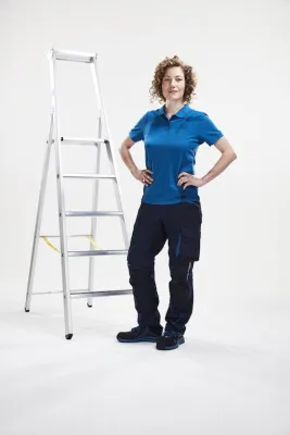 Bild: Trittsicher im Praxiseinsatz: So finden Industrieunternehmen in drei Schritten die richtige Leiter