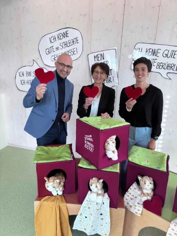 Bild: Die „Kleine Starke Kinder Kiste“ – Prävention gegen sexualisierte Gewalt beginnt schon in der Krippe 