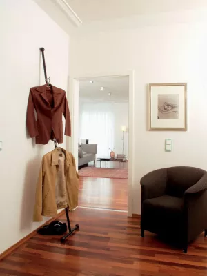 Bild: Sanierung des Eingangsbereichs sorgt für einen freundlichen Empfang