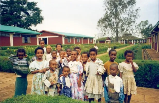 Seit 20 Jahren „Hoffnung auf Morgen“ – Kinderheim „Abdii Borii“ von Menschen für Menschen Bild: Seit 20 Jahren „Hoffnung auf Morgen“ – Kinderheim „Abdii Borii“ von Menschen für Menschen