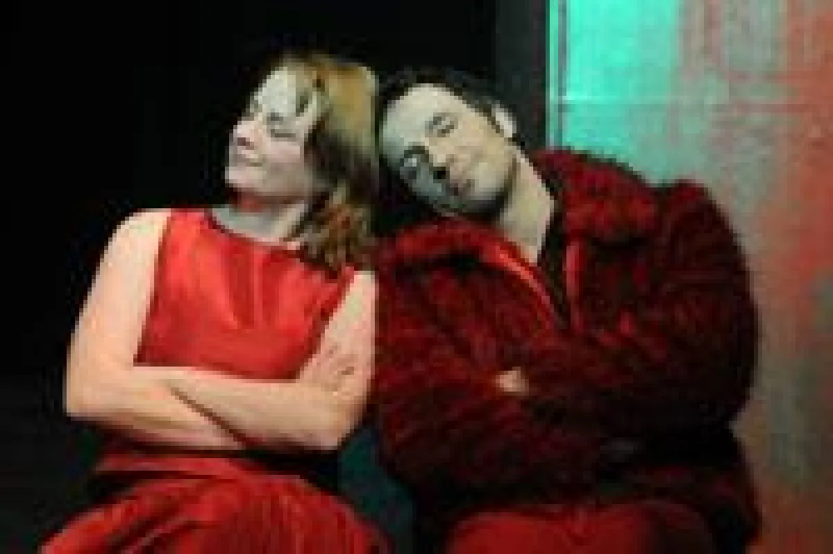 Alexandra Surer (Kate), Stefan Plepp (Petrucchio) - (c) Susanne Schleyer/autorenarchiv.de