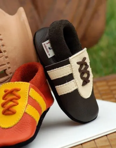 Bild: KolibriKids setzt bei Krabbel- und Lauflernschuhen kompromisslos auf Qualität „Handmade in Germany“