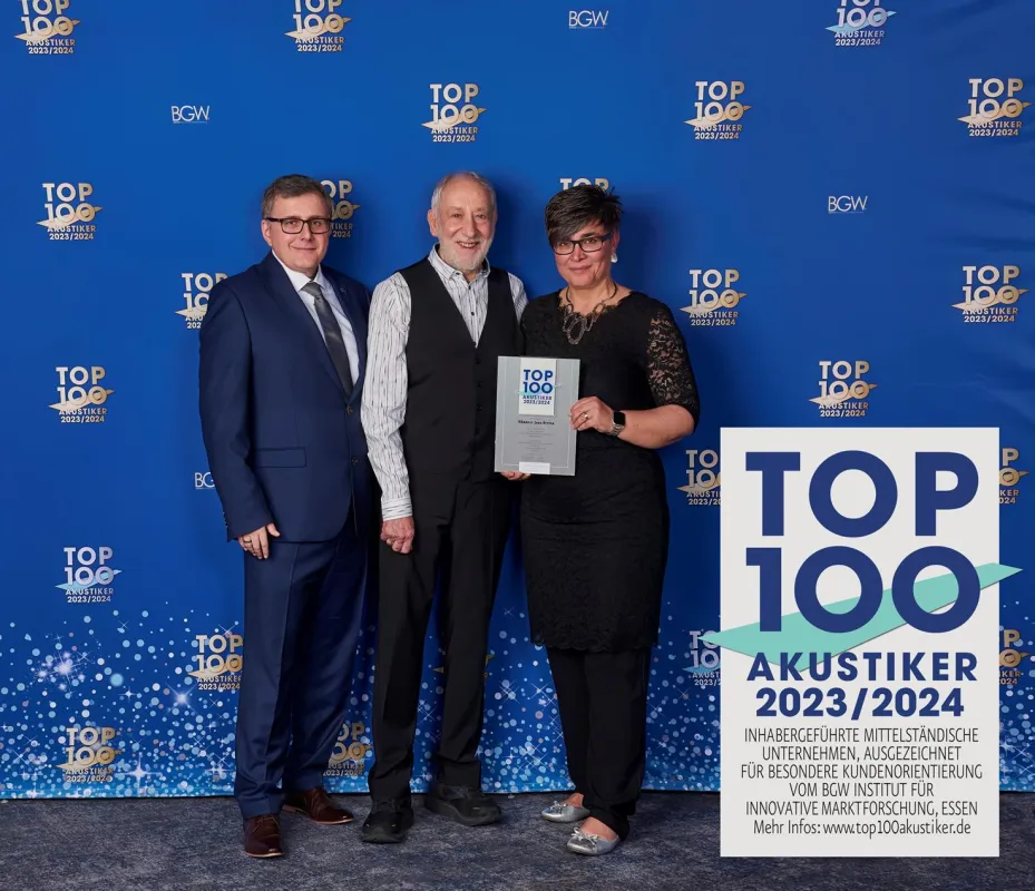 Top 100 Akustiker 2023/2024 mit Dieter Hallervorden (© Hörwelt Jana Ritter)