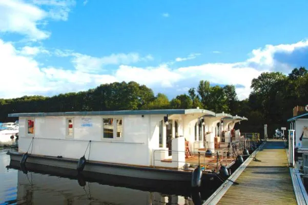Bild: Bootsurlaub in Mecklenburg