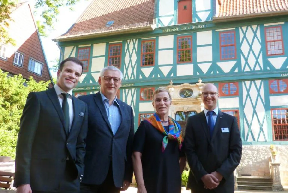 Herr Hendrik Wöhle; Herr Fred Hoppe, Frau Barbara Wiedemann; Herr Marc Diederich