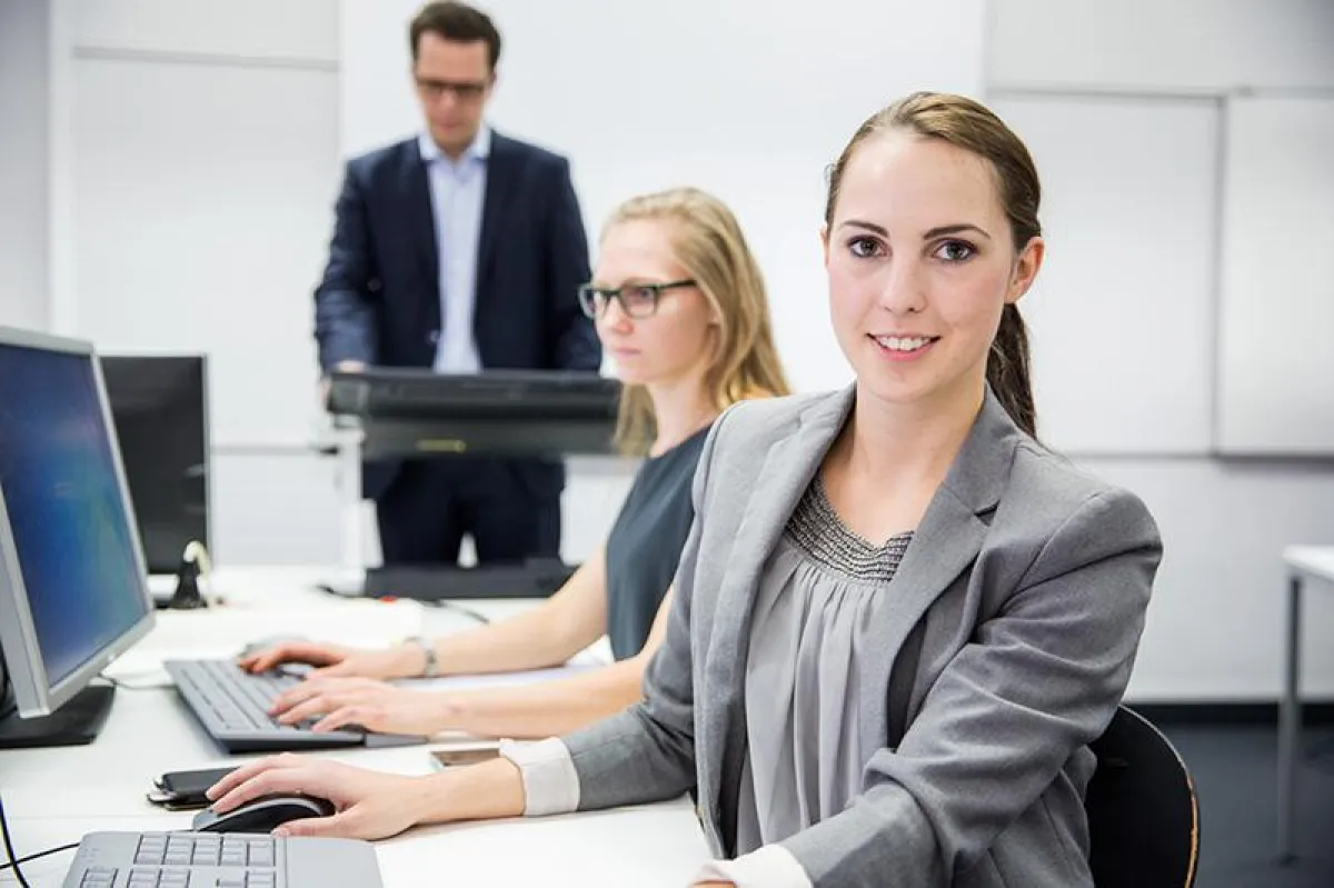 Ohne Wartezeit Psychologie studieren an der SRH Fernhochschule – The Mobile University