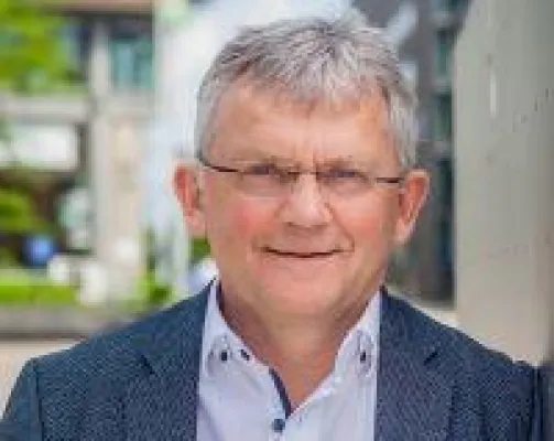 Bild: cobago GmbH holt Dr. Lorenz Gräf in den Beirat