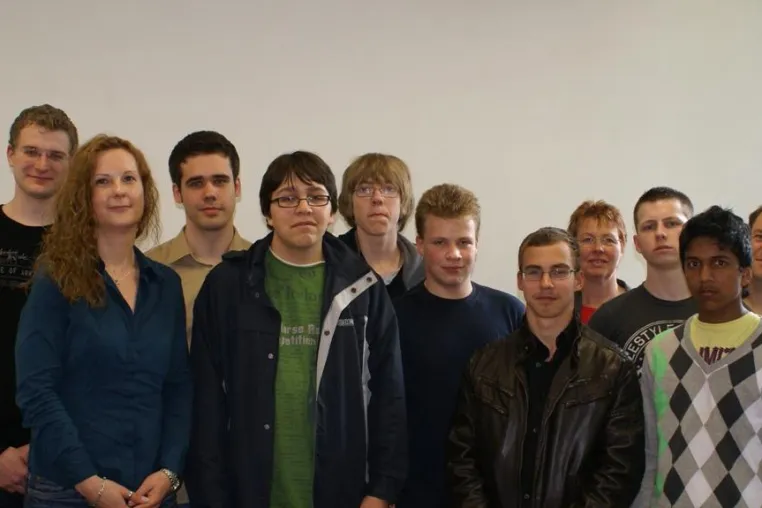 Bild: GFOS rollt Patenschaftsprogramm mit Realschulen in Essen aus