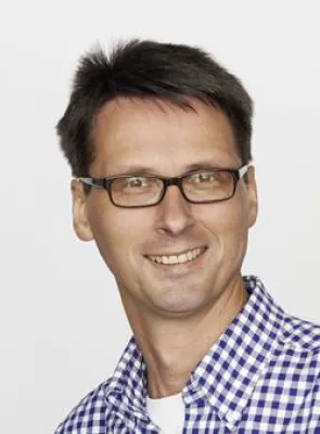 Bild: Heiko Müller spricht auf den 20. Wissenschaftstagen vom Fraunhofer IFF