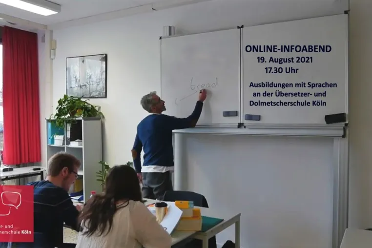 Bild: Ausbildung mit Sprachen statt Studium? Übersetzer- und Dolmetscherschule informiert am 19. August  
