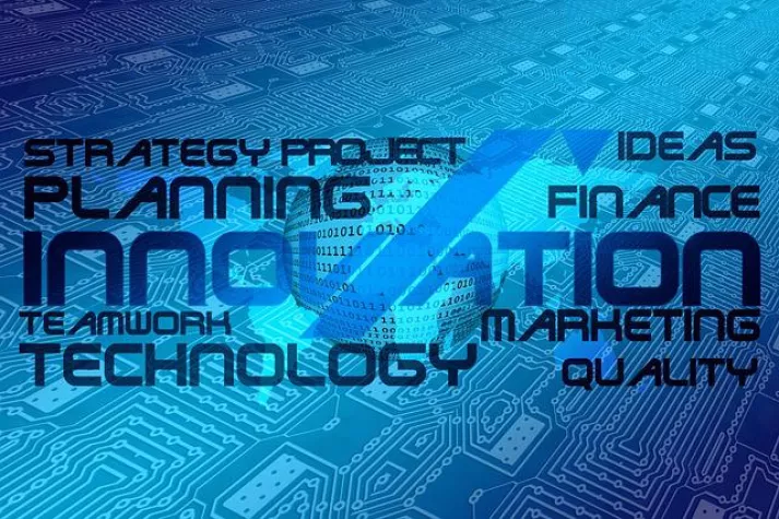 Im digitalen Rausch – Internet World 2018 Bild: Im digitalen Rausch – Internet World 2018