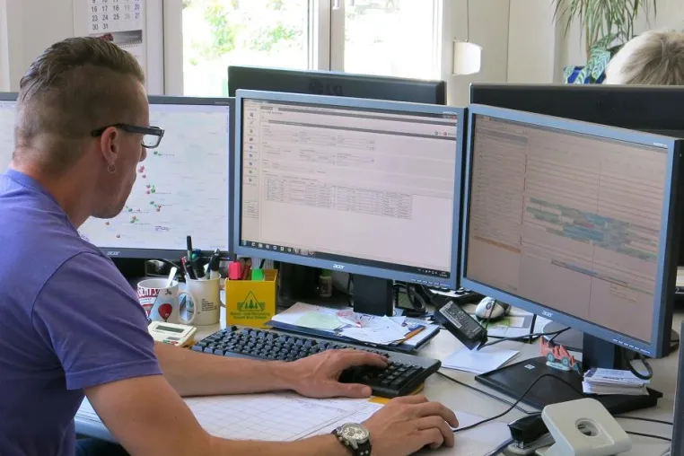 Bild: Beton u. Recycling GmbH will zehn Prozent der Fuhrparkkosten mit Opheo einsparen
