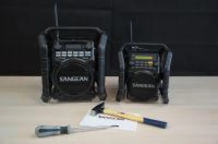 Bild: Für ultrarobustes Radiohören in Job und Freizeit: Utility 40 plus und Utility 50 von SANGEAN
