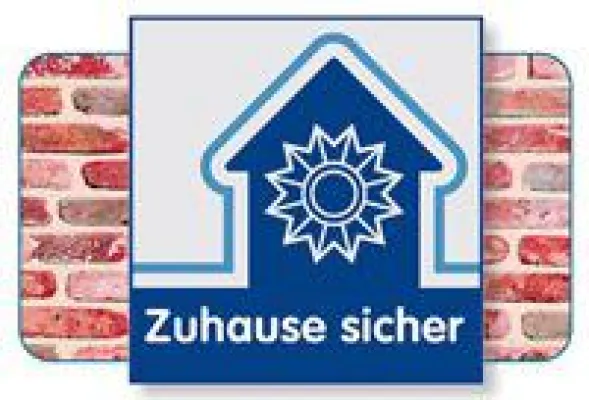 Bild: Erster Massivhaushersteller bietet „Zuhause sicher“-Plakettenhaus