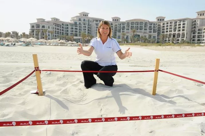 In Abu Dhabi beginnt die Schildkröten-Nistzeit Bild: In Abu Dhabi beginnt die Schildkröten-Nistzeit