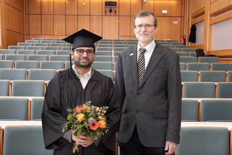 Erster Abschluss an hochschulübergreifendem Promotionszentrum: Doktorarbeit verbindet KI-Technologien und Pflanzenkunde Bild: Erster Abschluss an hochschulübergreifendem Promotionszentrum: Doktorarbeit verbindet KI-Technologien und Pflanzenkunde