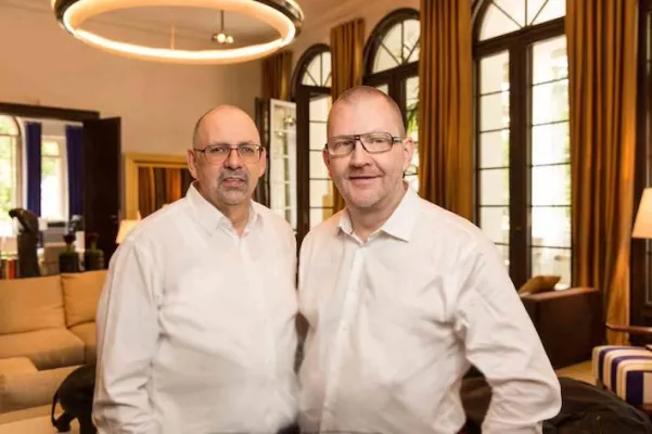 Bild: Grand Opening von DIE VILLA