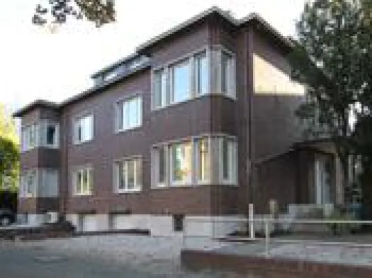 Bild: Düsseldorf: Finanzdienstleister mietet über AENGEVELT Büroflächen in Rhein-Lage