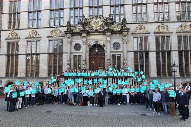 Bild: FOM Hochschule in Bremen begrüßt Erstsemester