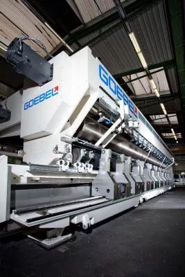 Bild: GOEBEL liefert breiteste Rollenschneidmaschine nach China
