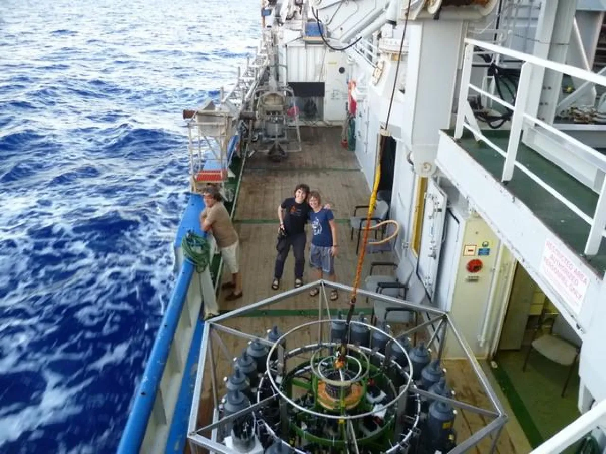 Forschungsschiff Pelagia. Am Deck die CTD-Rosette. (Copyright: Gerhard Herndl)
