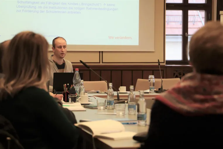Zusammenarbeit von Kindergärten und Grundschulen stärken Bild: Zusammenarbeit von Kindergärten und Grundschulen stärken