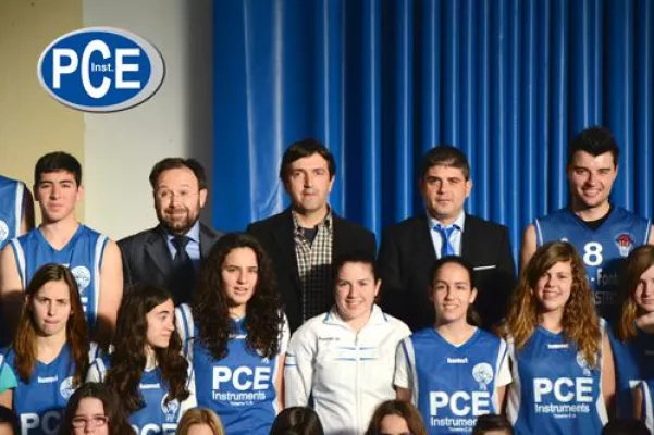 Bild: PCE INSTRUMENTS TOBARRA 73 - CB DAIMIEL 69