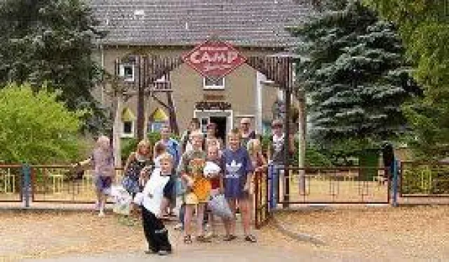 10 Gratisplätze für Kinder aus sozialschwachen Familien im ZIRKUSCAMP 2008 des ODERLAND CAMP Falkenhagen Bild: 10 Gratisplätze für Kinder aus sozialschwachen Familien im ZIRKUSCAMP 2008 des ODERLAND CAMP Falkenhagen