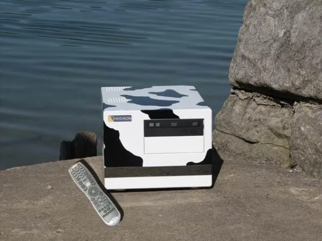 Bild: Hedron Multimedia Cow – einfach nur lüfterlos oder mit intelligentem Kühlkonzept?