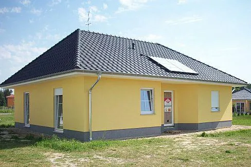 Bild: Zu viert auf einer Ebene | Bungalowbesichtigung am 23./24. Juni in 16567 Mühlenbeck