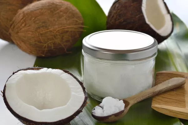 Bild: Schön, schlank und gesund mit Kokosöl