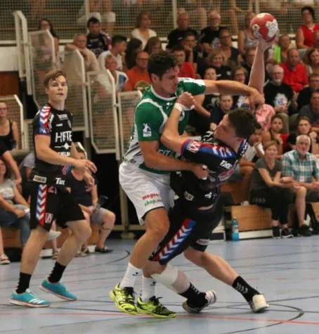 Handball: HC Erlangen siegt gegen die Wölfe aus Rimpar Bild: Handball: HC Erlangen siegt gegen die Wölfe aus Rimpar