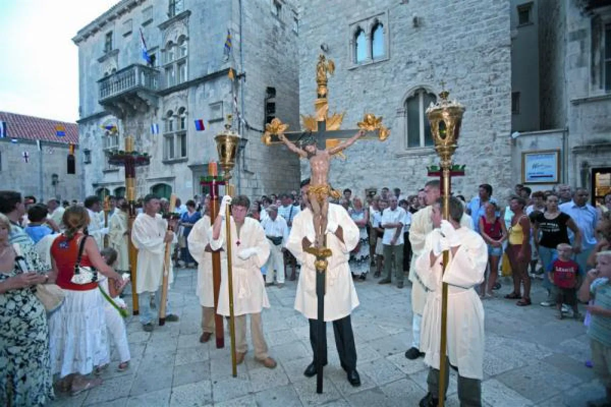Karfreitagsprozession, Foto: Kroatische Zentrale für Tourismus/Sergio Gobbo