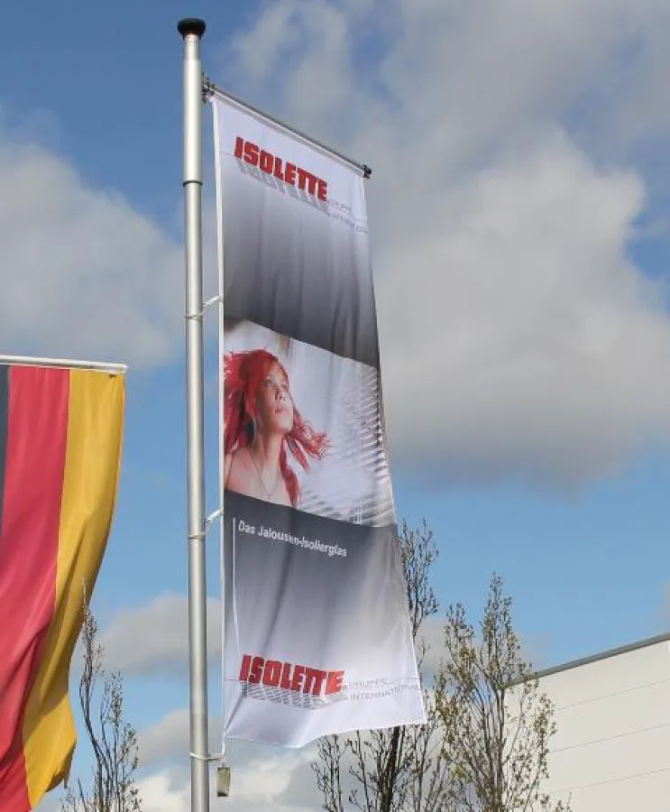 Wehte in diesem Jahr über Bielefeld: Die Fahne der Isolette-Gruppe International
