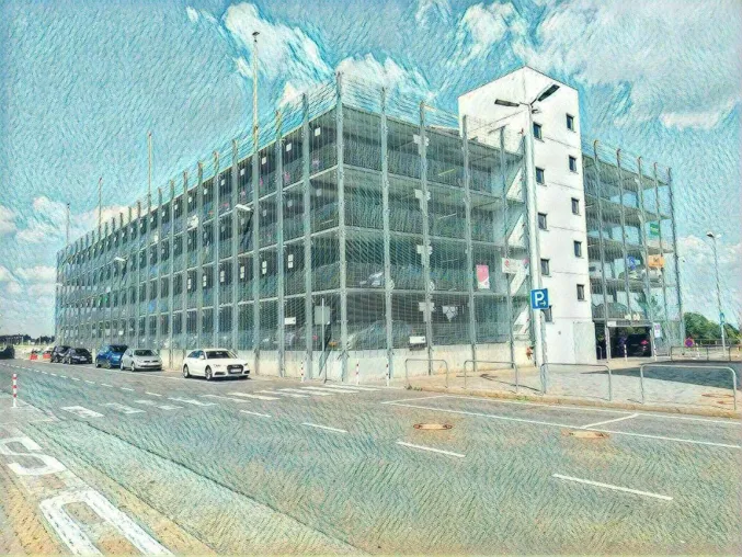 Bild: Airport Parking Luxembourg. Parkplatzmöglichkeiten und Verbindungen.