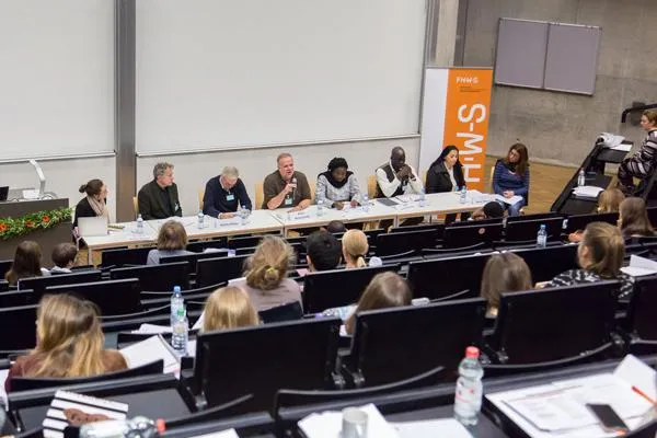FHWS: Internationale Woche zum Thema Soziale Arbeit im Kontext von Flucht und Migration Bild: FHWS: Internationale Woche zum Thema Soziale Arbeit im Kontext von Flucht und Migration