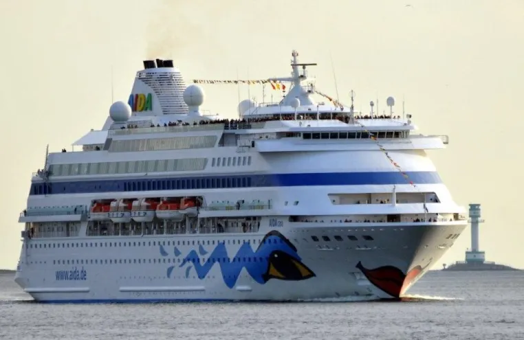 AIDAcara startet Sommersaison in Kiel Bild: AIDAcara startet Sommersaison in Kiel