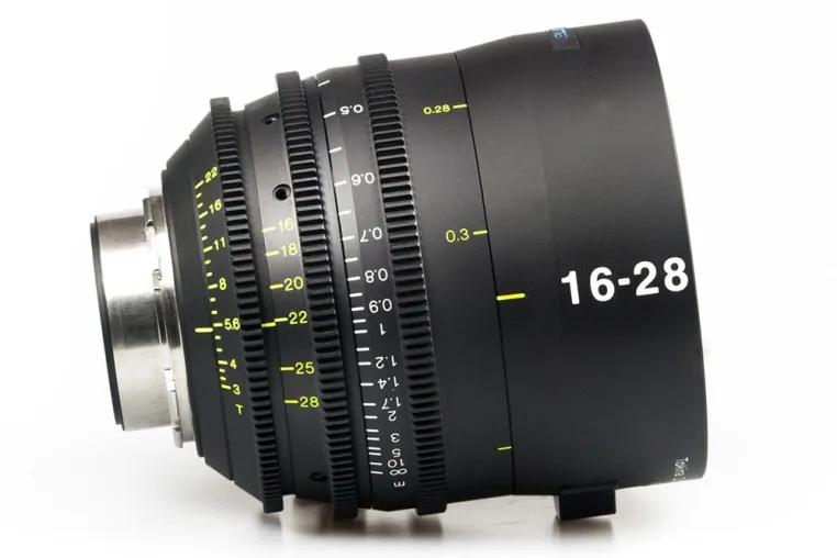 Bild: Das neue Tokina Cinema ATX 16-28mm T3 Mark II