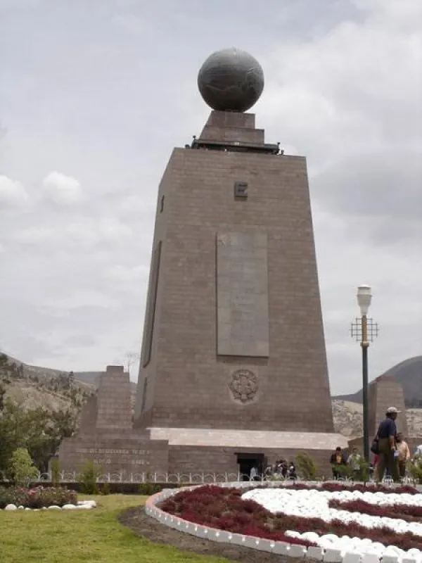Äquatordenkmal