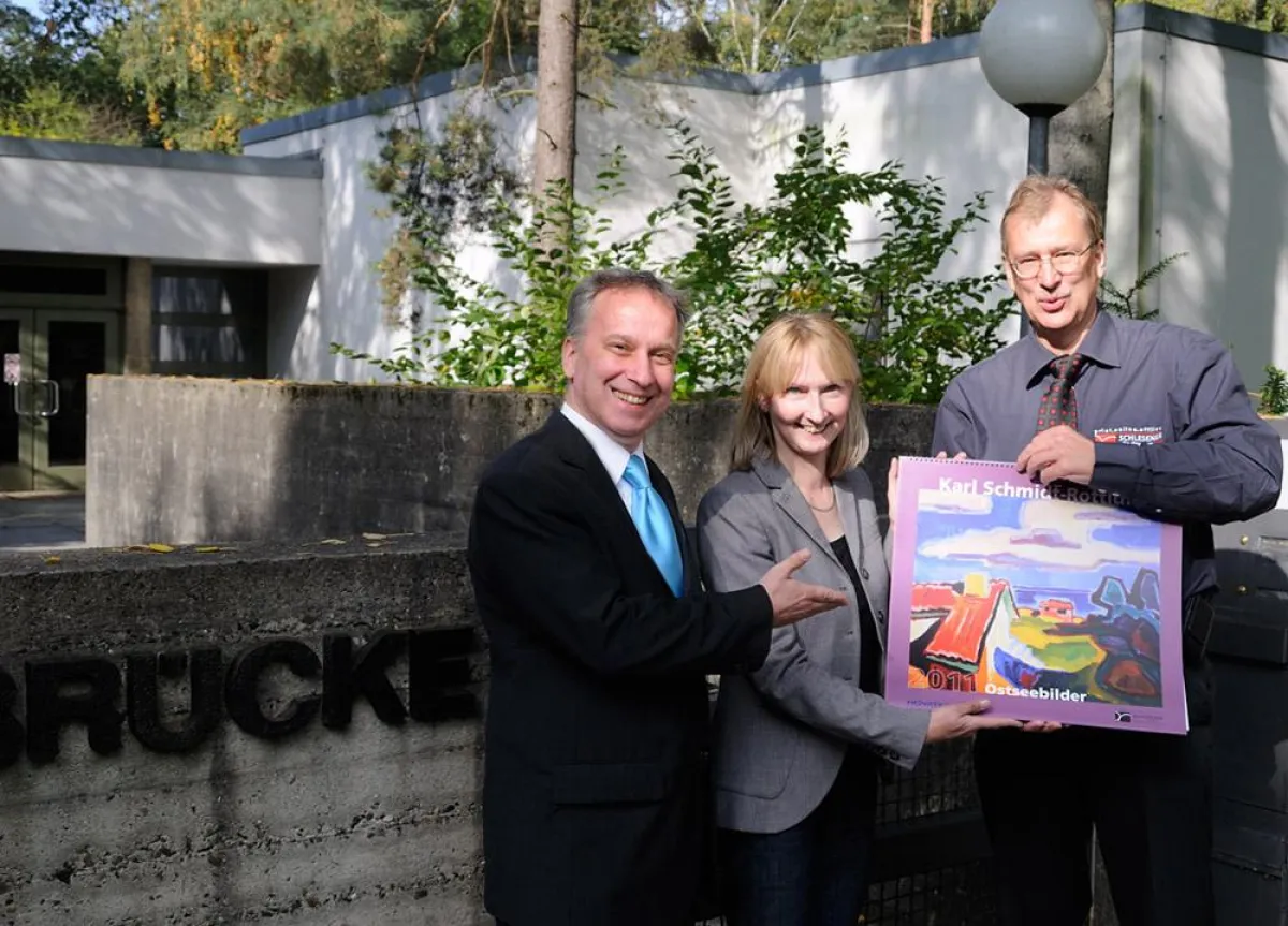 Freuen sich über das Ergebnis: Thomas Wuttke (Antalis), Prof. Dr. Moeller (Brücke-Museum), Wolfgang Schulz-Heidorf (Schlesener)