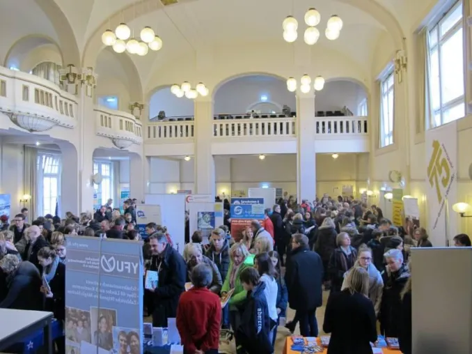 Als Jugendlicher neue Länder und Kulturen entdecken - JuBi-Messe in Düsseldorf stellt Auslandsprogramme vor Bild: Als Jugendlicher neue Länder und Kulturen entdecken - JuBi-Messe in Düsseldorf stellt Auslandsprogramme vor