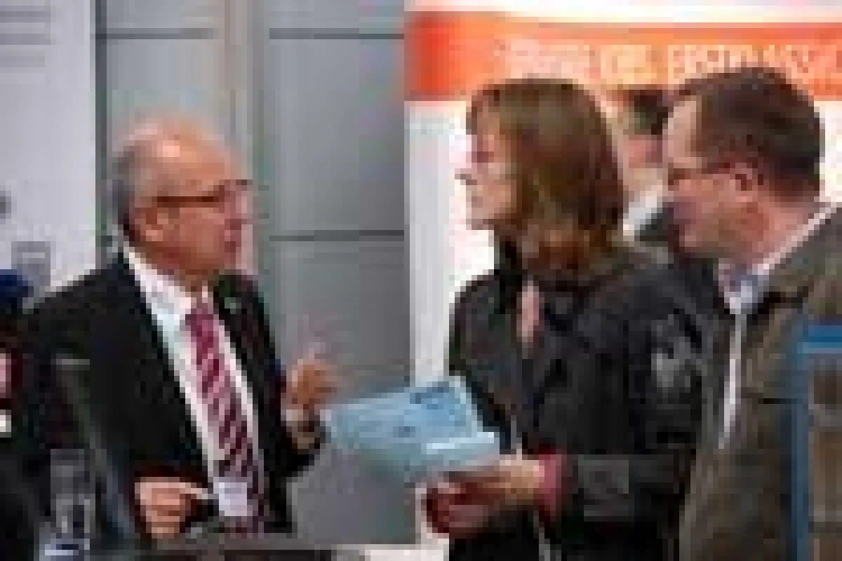 Neben der Software bestand auf der Hannover Messe auch großes Interesse am Dienstleistungsbereich der gds AG.