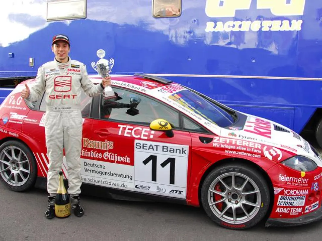 Weiterer Erfolg: Nach Zandvoort feierte Elia Erhart in Oschersleben Rookie-Sieg Nummer zwei im Seat Leon Supercopa. (Foto: H. Hage